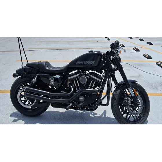 Harley Davidson Roadster 1200