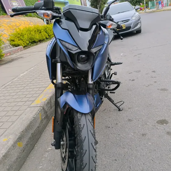Pulsar 160n Negro Y Azul Mate Soat E Impuesto Mayo 2027