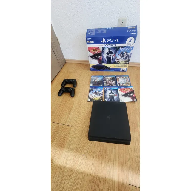 Sony Playstation 4 500gb Con Juegos Y Dos Controles