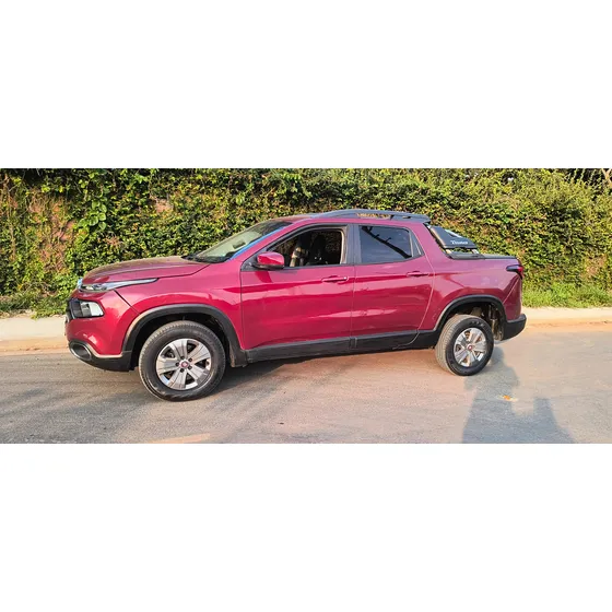 Fiat Toro 1.8 16v Freedom Flex 4x2 Aut. 4p