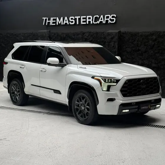 Toyota Sequoia 2024 3.5 V6 Platinum