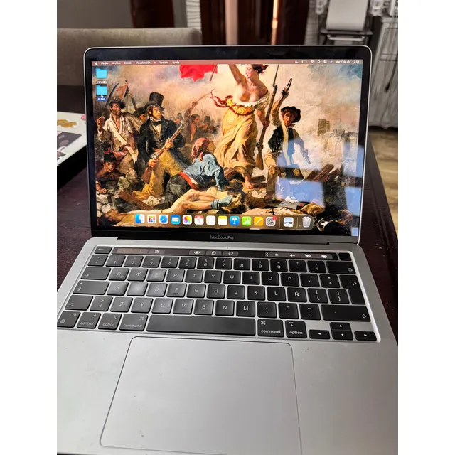 Macbook Pro M2
