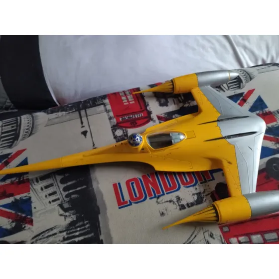 Nave Star Wars Naboo Starfighter Detalle Leer Descripción