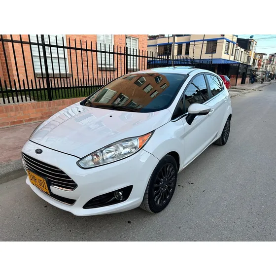 Ford Fiesta 1.6 Hatchback Titanium