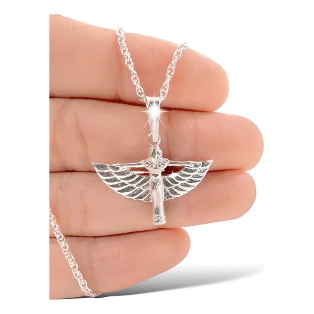 Colgante De La Diosa Isis Con Cadena De Plata Nacional
