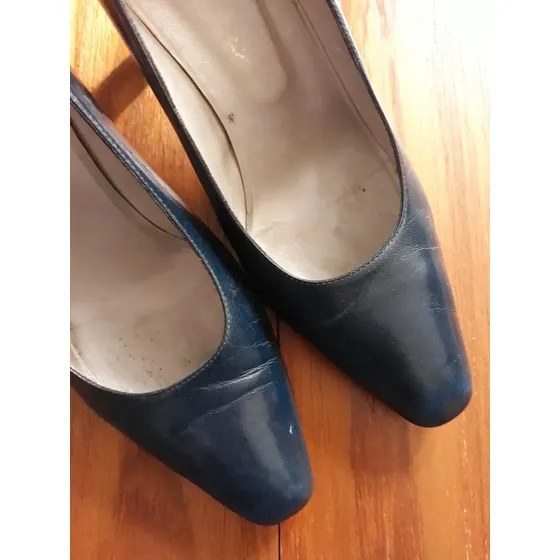 Zapatos Para Dama Color Azul, Talla 37,5. Puro Cuero. Usado.
