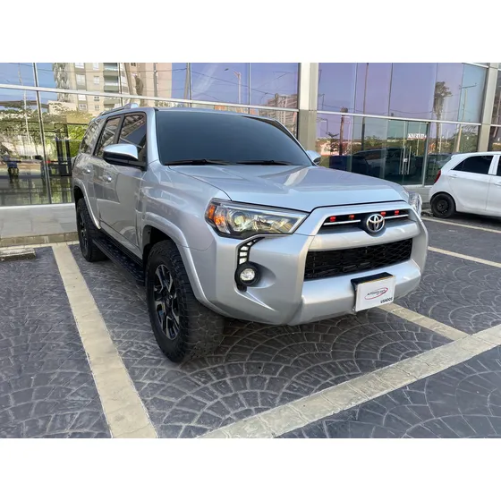 Toyota 4runner 4.0 Sr5 Automática