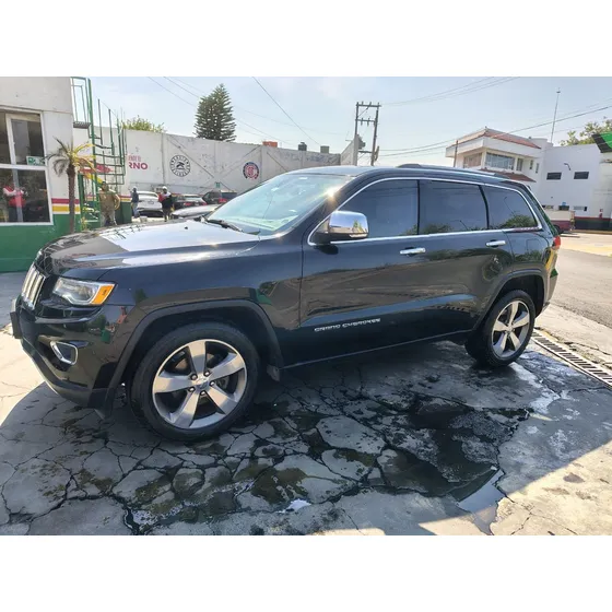 Jeep Grand Cherokee 3.6 Limited Lujo V6 4x2 At