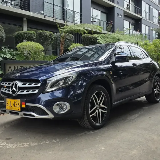 Mercedes-Benz Clase Gla 2018 1.6 200 Urban