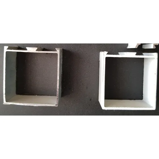 Puerta Batiente 2''x 2'' ( Liviano ) Largo 6mts