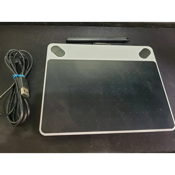 Mesa Digitalizadora Wacom Intuos Draw Ctl-490 White
