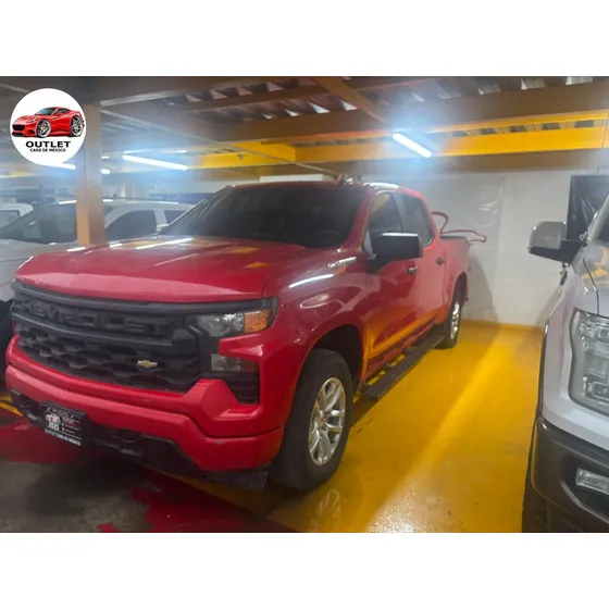 Chevrolet Silverado Chevrolet Silverado Custom Doble Cabina 2022