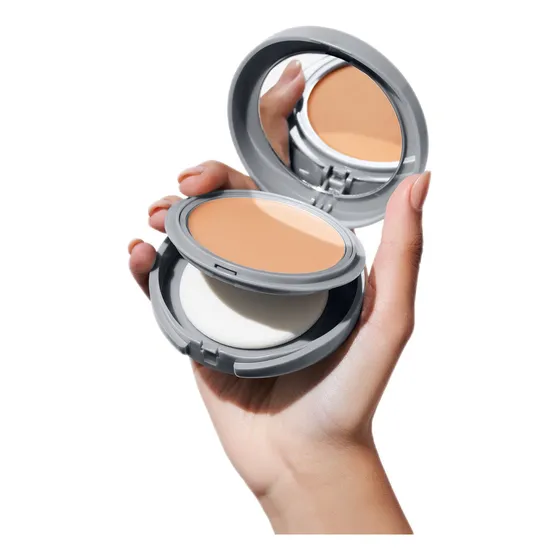 Total Block Spf 100 Protector Compacto Con Color Yanbal