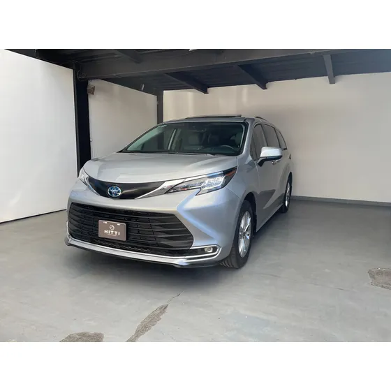 Toyota Sienna 2.5 Xle Piel Hibrido At