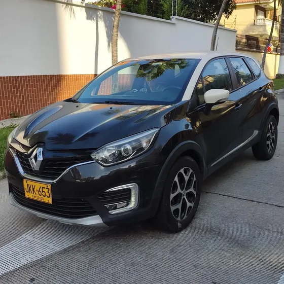Renault Captur 2017 2.0 Intens At
