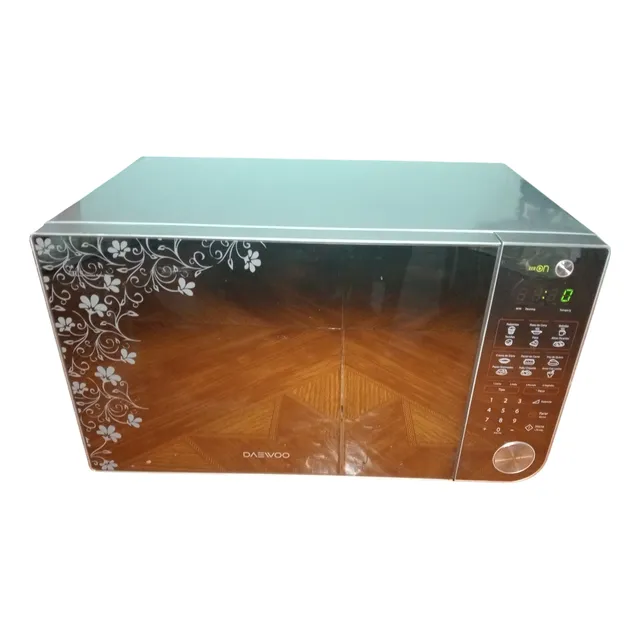 Horno De Microondas Usado Marca Daewoo Tamaño Mediano (a36) (Reacondicionado)