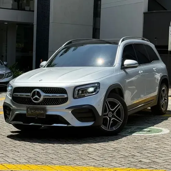 Mercedes-Benz Glb 200 2023 Amg Line Tp 1300cc T Ct