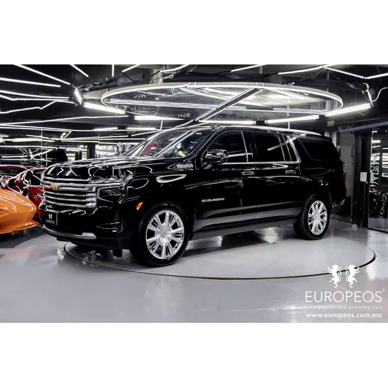 Chevrolet Suburban 6.2 High Country 4x4 At