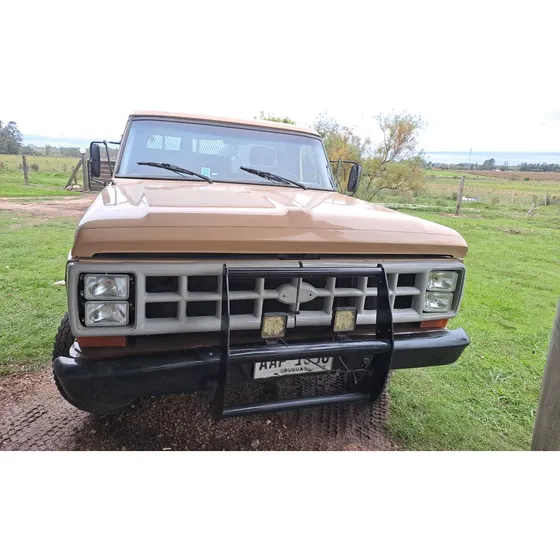 Ford F-1000 Ford F-1000