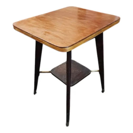 Mesa Cuadrada  Giratoria 4 Patas Con Ruedas