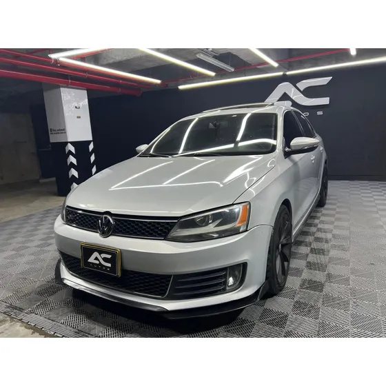 Volkswagen Jetta Nuevo Jetta Gli 2.0 Turbo At