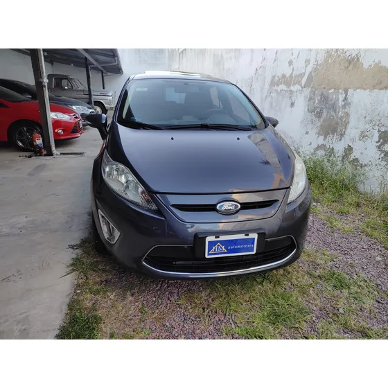 Ford Fiesta Kinetic 1.6 Design 120cv Titanium