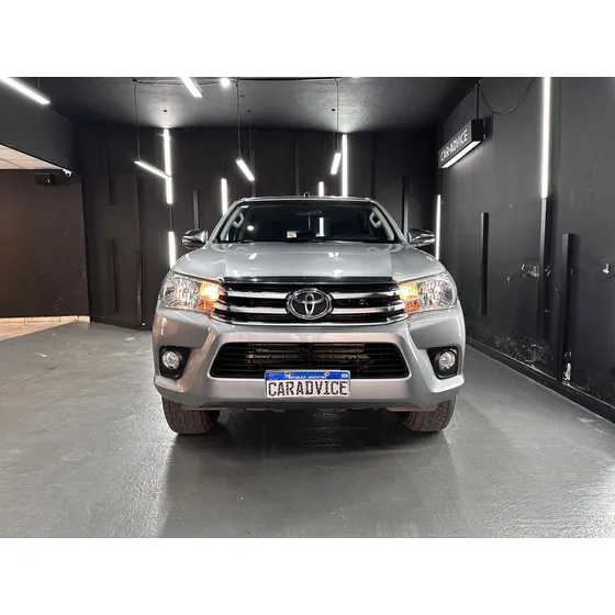 Toyota Hilux 2.8 Tdi 4x2 Dc Srv L16