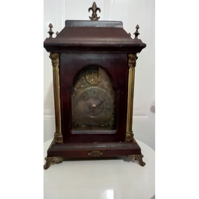 Reloj De Mesa Estilo Antiguo.