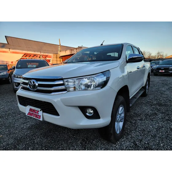 Toyota Hilux Srv 2.8