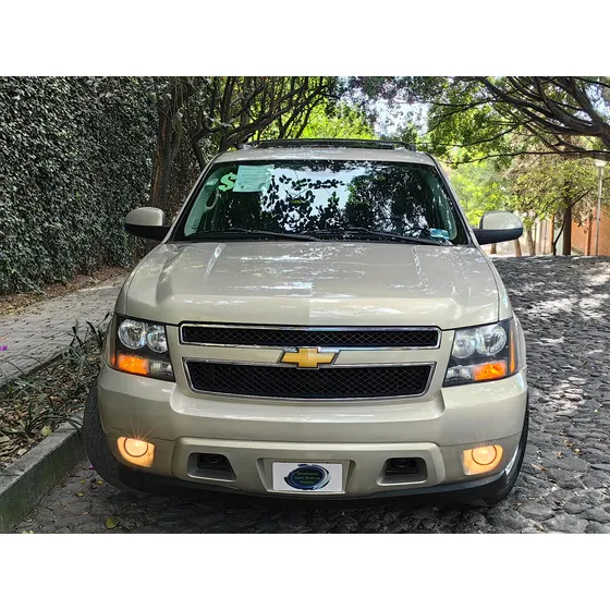 Chevrolet Suburban D Piel Aa Dvd Qc 4x4 At