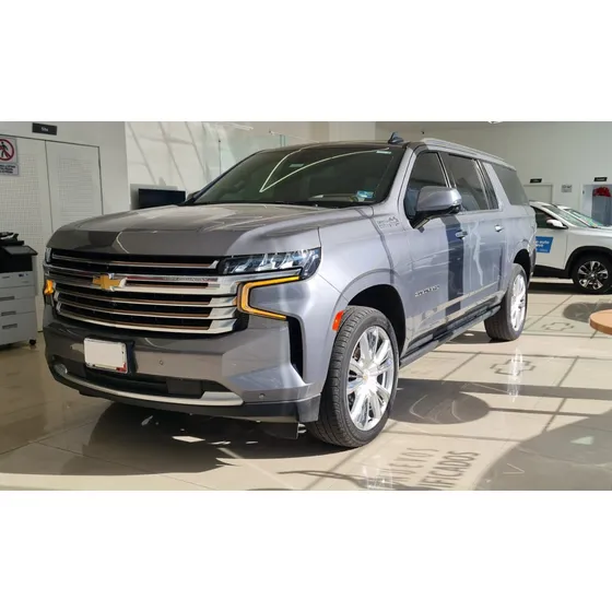Chevrolet Suburban 6.2 V8 High Country At