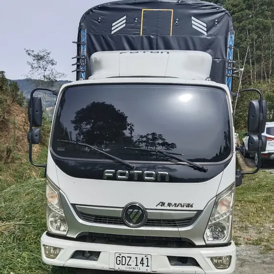 Fotón Fkr 2021 En Estacas En Acero Freno De Aire 100 Por Cie
