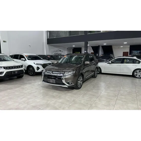 Mitsubishi Outlander 2.2 165cv Diesel Aut.
