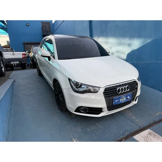 Audi A1 1.4 Tfsi Attraction S-tronic 3p
