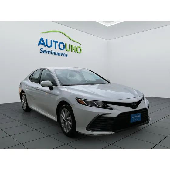 Toyota Camry 2023 Le