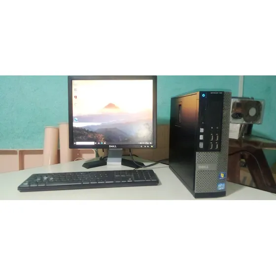 Computadora De Mesa Monitor, Teclado Y Mouse