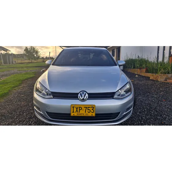 Volkswagen Golf 1.6 Highline