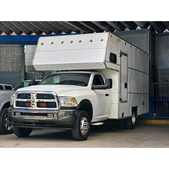Dodge Ram 4000 Caja Seca