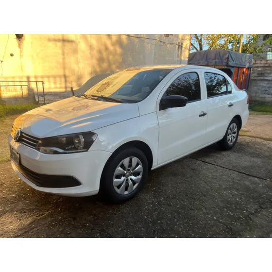Volkswagen Voyage 1.6 Comfortline 101cv