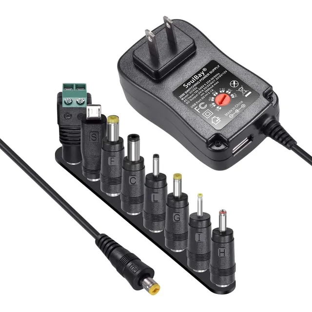 Cargador Universal 3v - 12v / 8  Puntas Ideal Multiusos Vari