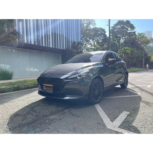 Mazda Touring Carbon Edition