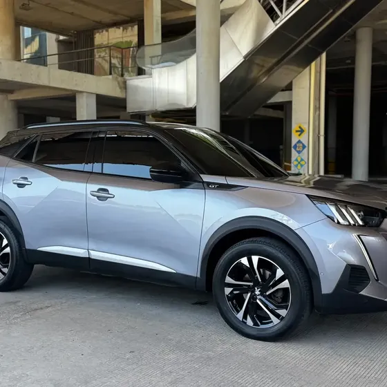 Peugeot 2008 2024 1.2 Gt