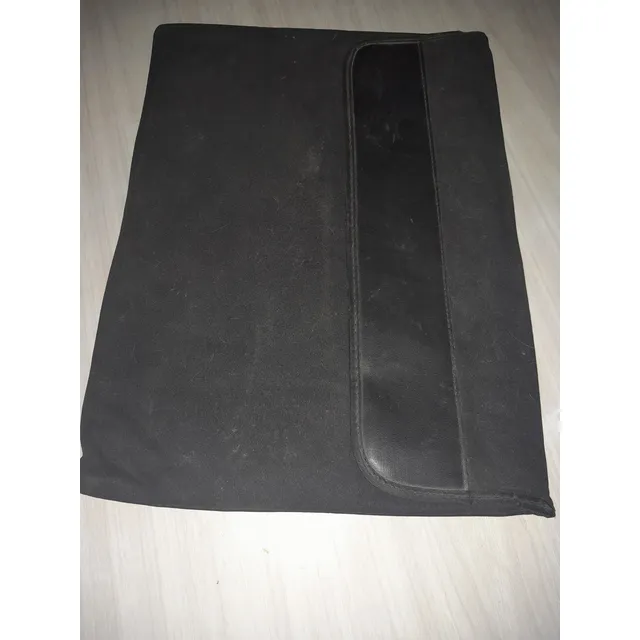 Funda De Notebook De Tela Con Belcro Nuevo 