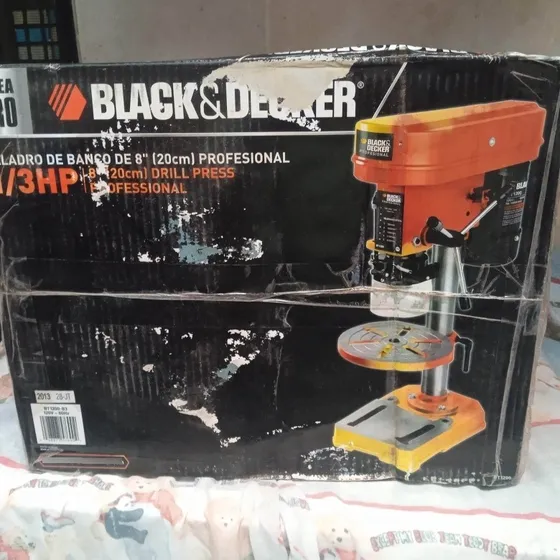 Taladro De Banco 1/3 Hp, Mandril 3/8, Black&deckers 