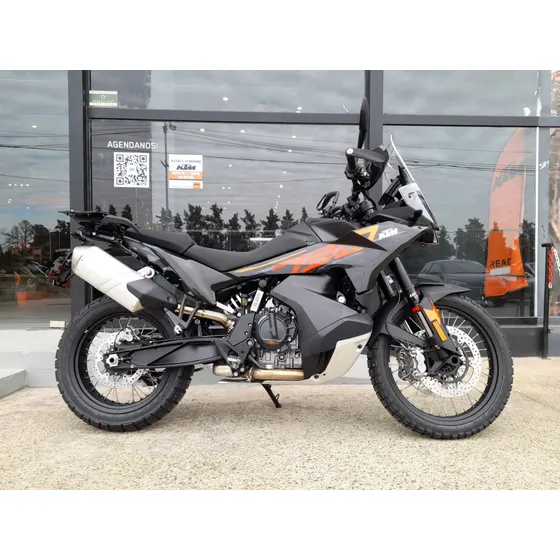 Adventure 790 2025