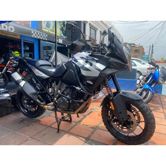 Superadventure S