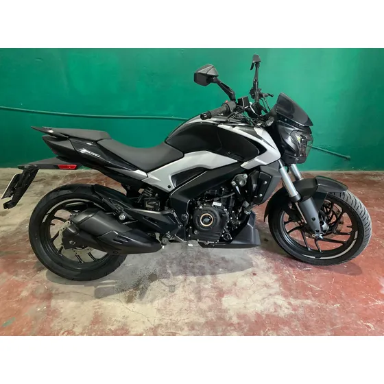 Dominar 250
