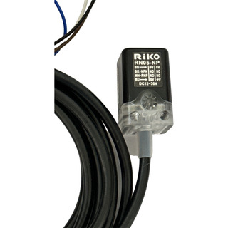 Rn05-np Sensor Inductivo Cuadrado 5mm De Alcance Mca Riko Rn05-np Sensor Inductivo Cuadrado 5mm De Alcance Mca Riko