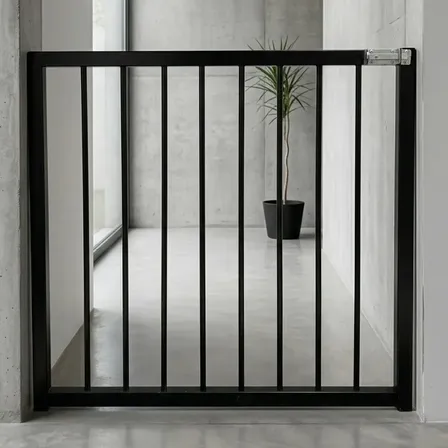Portão Pet Corredor Fixo Parafusado Parede 80cm Segurança Cor Preto