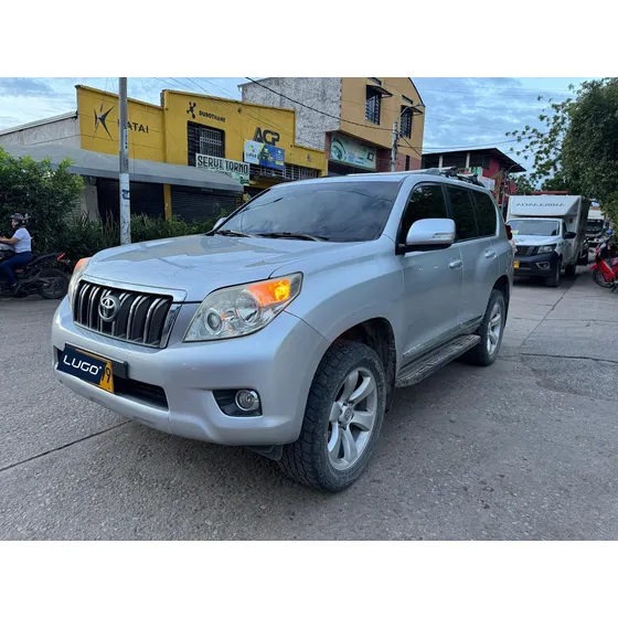 Toyota Prado Tx-l 3.0 Diésel 4x4 Llantas Nuevas